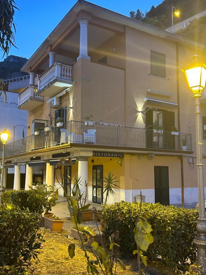Sissi House Salerno Apartment Екстериор снимка